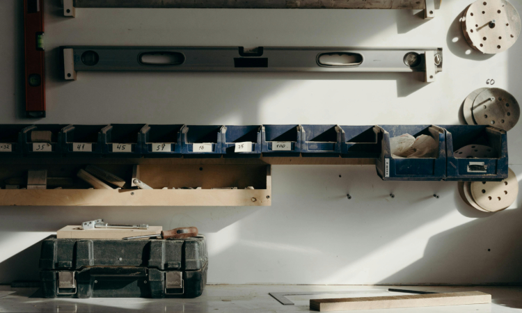 Guide to Garage Organized and Stylish Cabinets for Scottsdale Homeowners